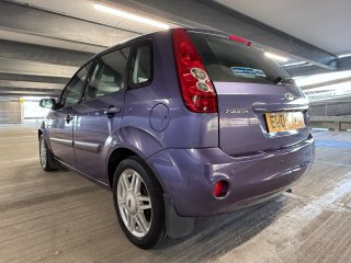 /photos/12304/83848180-9597-3873-9147-4ea11ec04220_i320x240.jpg